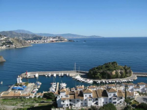 Отель Vista Marina  Ла Херрадура